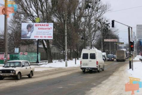 Билборд B в Черновцах, 3х6  вул. Хотинська-Енергетична  (Гіпермаркет Епіцентр) фото 1