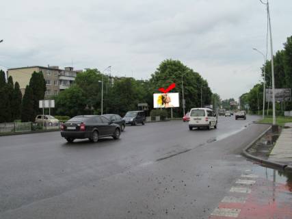 Беклайт B у Львові, 2,30х3,14  вул.Липинського 11, з центру Фото 1