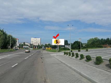 Билборд A в Львове, 3х6  вул.Пасічна, 172, Сільпо фото 1