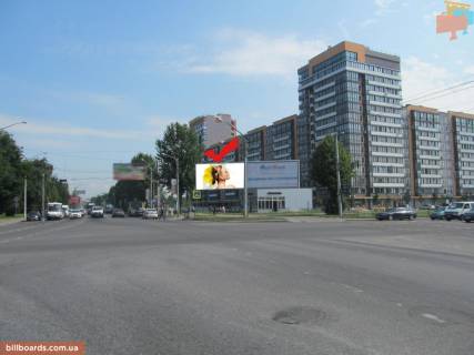Prismatron, Prism A in Lviv, 3х6  st.Strijs'ka-st.Hutorivka, do centru (livij) - 158000 Photo 1