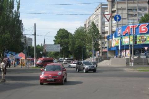 Билборд  в Николаеве Центральний просп. (Леніна просп.)- 3 Слобідська вул. (Дзержинського) фото 1