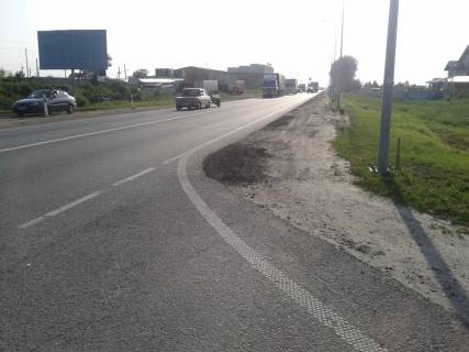 Билборд B в Пасеках-Зубрицких, 3х6  М-06, Пасіки-Зубрецькі, Дім ліпнини, Леокераміка фото 1