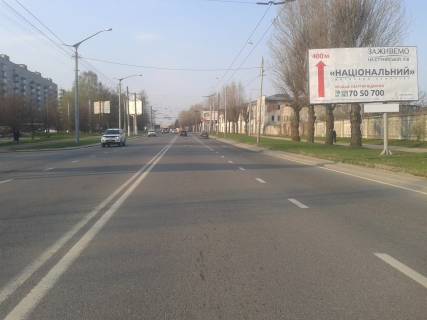 Билборд A в Львове, 2,95×2,95  вул.Стрийська_144_Рубчака ТЦ FABRIK фото 1