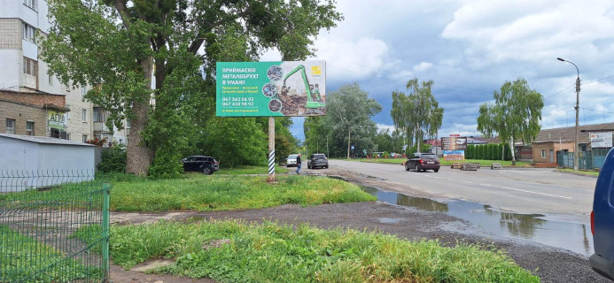 Білборд, Бігборд (Борд)  B у Умані, 6х3  вул. Дерев'янко, 12 (навпроти оптових баз) Фото 1