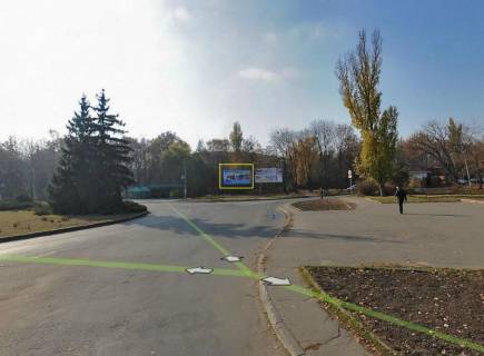 Билборд A в Умане, 6х3  пл.Перемоги, поміж вул.Київською и вул.Комарова,  (зліва від танка), ЛІВИЙ, сторона А фото 1