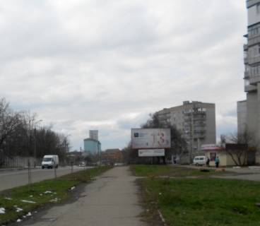 Билборд A в Умане, 6х3  вул. Залізнична, 14а  (магазин Славутич) сторона А фото 1