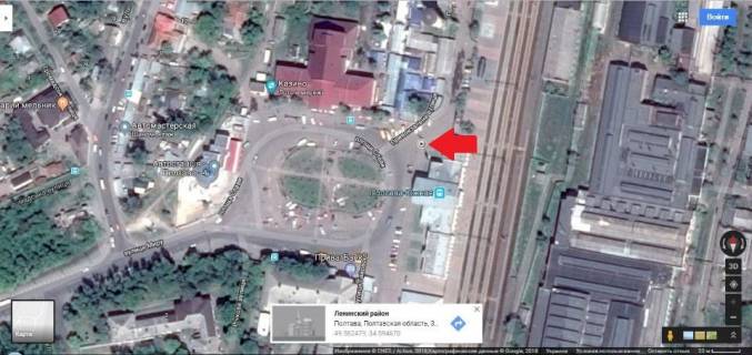 Billboard A in Poltava, 3*6  m. Poltava plosa Slavi, uznij Z/d vokzal, rozvorot trolejbusiv ta marsrutnih taksi, poruc prodovol'cij rinok, avtostancia, verhnij scheme
