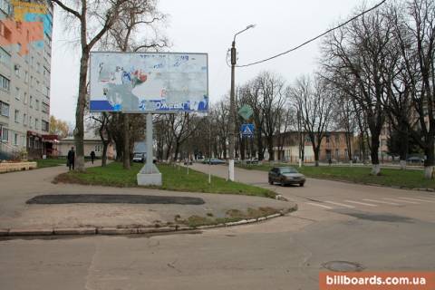 Билборд B в Прилуках, 6x3  Прилуки, ул. Вокзальная 17 (угол ул. Николаевская) фото 1