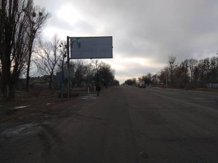 Билборд B в Харькове, 3х6  Харьков-Симферополь трасса 15-20м от отеля "Голденфиш", смт.Високий (смт.Високий, вул.Ощепкова, 22А) фото 1
