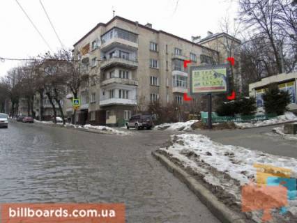 Скроллер A в Львове вул. Стрийська, 37, розмір 2,3 х 3,2 м скролл - 139827 фото 1