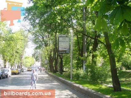 Ситилайт A в Львове вул. Листопадового Чину (біля парку ім. Івана Франка), місце 3 фото 1