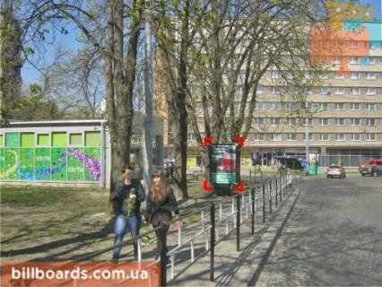 Ситилайт B в Львове пл. Різні (у сквері) фото 1