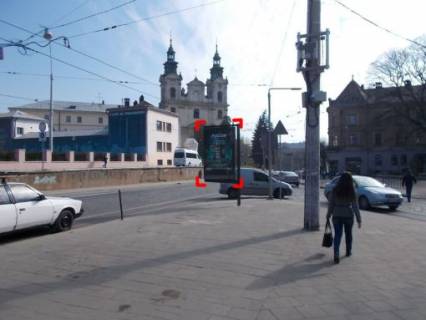Ситискролл A в Львове пер. вул. Чупринки – Бандери (зупинка) скролл фото 1