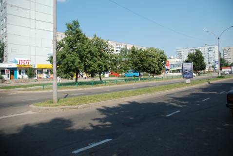 Citylight B in Yuzhnoukrainsk av. Nezavisimosti  18, Magazin detskoj odezdy Photo 1