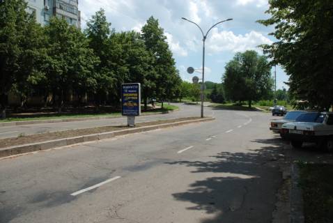 Ситилайт B в Южноукраинске пр. Независимости 2, Конец проспекта. Движение от центра к больнице. фото 1