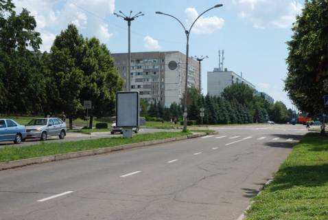 Сiтiлайт B у Южноукраїнську, 1,2х1,8  пр. Незалежності 12, Кафе"" ,ювелірний салон"Версаль", пішохідний перехід Фото 1