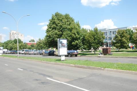 Ситилайт A в Южноукраинске пр. Независимости 37, Лицей,продуктовый магазин,пешеходный переход. фото 1