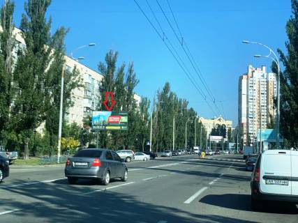 Билборд B в Киеве, 6х3  вул. Героїв полку "Азов" (Малиновського), 27/23 фото 1