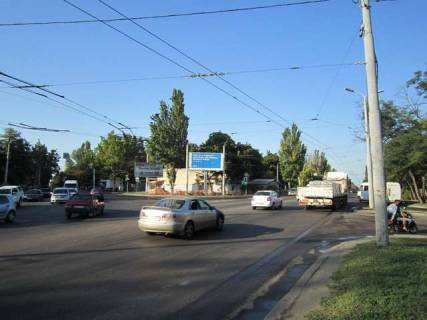 Призма B в Одессе, 3х6  Ріхтера Святослава вул. (Щорса) - Івановський міст (призма) - 136519 фото 1