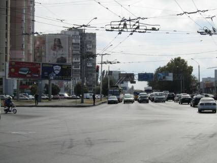 Призматрон, Призма A у Одесі, 3х6  Небесної Сотні просп. (Маршала Жукова просп.) - Інглезі вул. (25-ї Чапаєвської дивізії) (призма права) - 301936 Фото 1