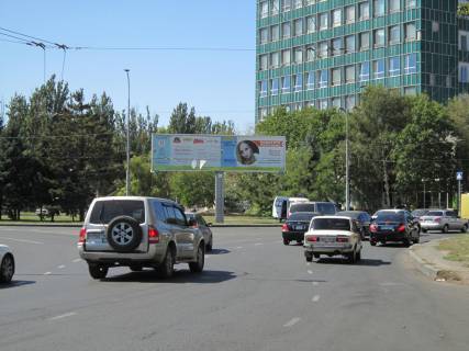 Билборд  в Одессе, 3x6  пл. Незалежності - Ріхтера Святослава вул. (Щорса) (лівий) фото 1