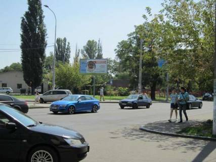 Билборд A в Одессе, 3х6  Ріхтера Святослава вул. (Щорса) - Малішевського вул. (Гастелло), 125 А фото 1