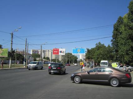 Призматрон, Призма A у Одесі, 3x6  5 ст. Люстдорфської дороги. - вул. Китобійна 110 (в місто правий призма) - 301910 Фото 1