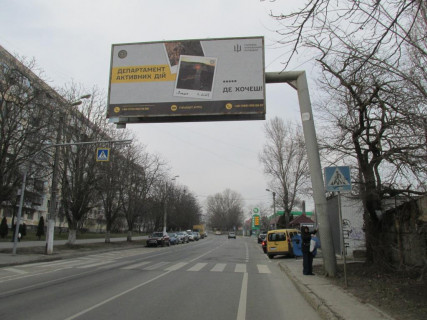 Призма A в Одессе, 3х6  просп. Маршала Жукова, 47 (на роздільній смузі, в місто, призма) - 411748 фото 1