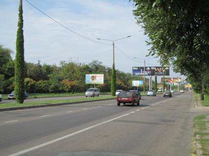 Билборд B в Одессе, 3х6  Південна дорога, 11 (навпроти) фото 1