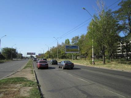 Билборд A в Одессе, 3х6  Небесної Сотні просп. (Маршала Жукова просп.), 91-А (біля автостоянки № 3) фото 1