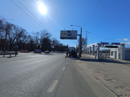 Призма A в Одессе, 3х6  вул. Середньофонтанська  (зупинка) (Призма) - 418504 фото 1