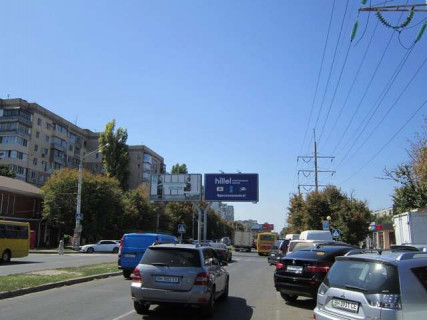 Billboard A in Odessa, 3х6  pr-t Ak.Glusko, 1/3a (na pl. Nezaleznosti (prava)) Photo 1