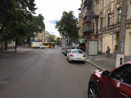 Ситилайт A в Киеве, 1.2х1.8  ул. Волошская 28/40 фото 1