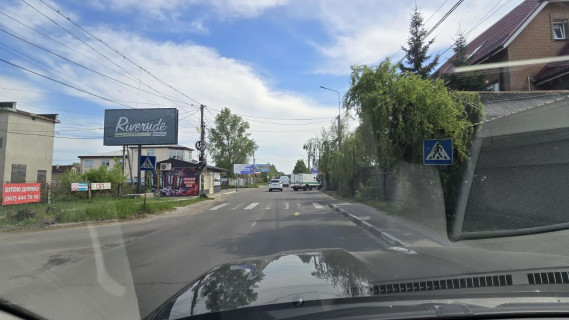 Билборд B в Киеве, 3х6  Осокорки,ул.Центральная,возле ресторана Pioppo Nero    0 . 950 (Б) фото 1
