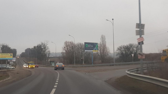 Билборд A на трассах Киевской области, 3х6  Р-04 Фастов-Бышев-Киев 14 км 100 м фото 1