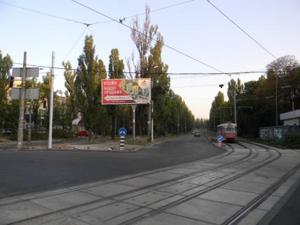 Призма A в Киеве бульвар Лепсе, 51, розподільча смуга (Вацлава Гавела) - 263686 фото 1