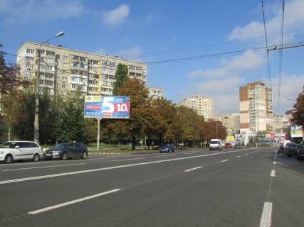 Билборд B в Киеве, 3х6  пр.В.Порика,11 фото 1