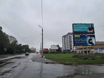 Билборд A в Ивано-Франковске, 3х6  Вовчинецька (Гагаріна), Івасюка верх, поруч МАЛЯРНИЙ ДІМ, від ТЦ Арсен і Епіцентр до ТЦ 555-Велес, МЕТРО, автосалон ТОЙОТА і АЗС ОККО фото 1