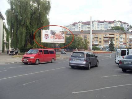Билборд A в Ивано-Франковске, 3х6  Визволення - вул. Довга фото 1