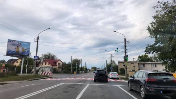 Билборд B в Ивано-Франковске, 4х3  вул. Коновальця , поворот на Чукалівку до центру ст Б фото 1