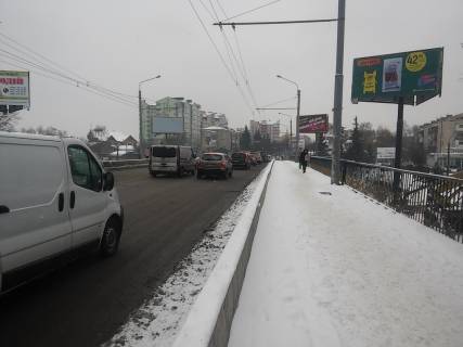 Білборд, Бігборд (Борд)  A у Івано-Франківську, 3х6  Галицька поруч моста на вул.Галицькій та RiverPark, вїзд у місто зі Львова, Калуша, Галича Фото 1