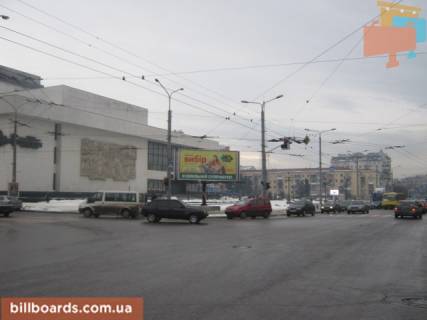 Билборд B в Ивано-Франковске, 3x6  Незалежності-Бандери(ЦНТІ) (Б) (призма) фото 1