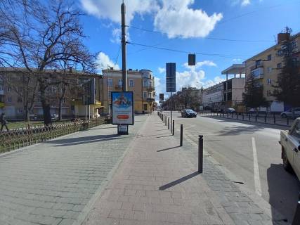 Ситилайт B в Ивано-Франковске, 1.8х1.2  Галицька, Військових Ветеранів фото 1
