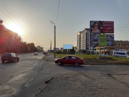 Нестандарт A в Ивано-Франковске, 3х6  Вовчинецька (Гагаріна), Івасюка фото 1