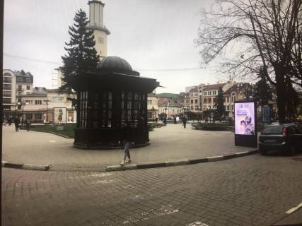Видеоборд A у Івано-Франківську, 1.8х1.2  площа Ратуша (вхід з Катедри) ст А - 528656 Фото 1