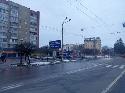 Нестандарт B у Івано-Франківську, 3х6  Вовчинецька (Гагаріна), Привокзальна Фото 1