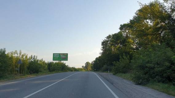Білборд, Бігборд (Борд)  B у Ивано-Франковск трасы, 8х4  траса Н-09 с. Тязів (напрямок на Івано-Франківськ) ст Б 8х4 м Фото 1