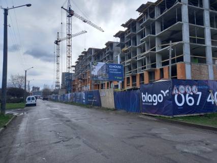 Билборд B в Ивано-Франковске, 3х6  Флотська, поруч ІФНТУНГ А низ фото 1