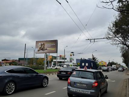 Билборд B в Ивано-Франковске, 3х6  Коновальця, Бандери, Європейська площа Коновальця кільце від центру до Велмарту (виїзд з міста) фото 1