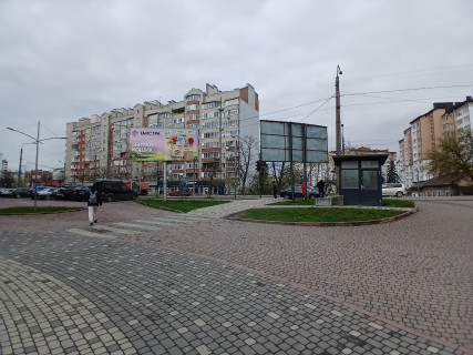 Билборд B в Ивано-Франковске, 3х6  Галицька Пасічна, поруч RIVER PARK фото 2